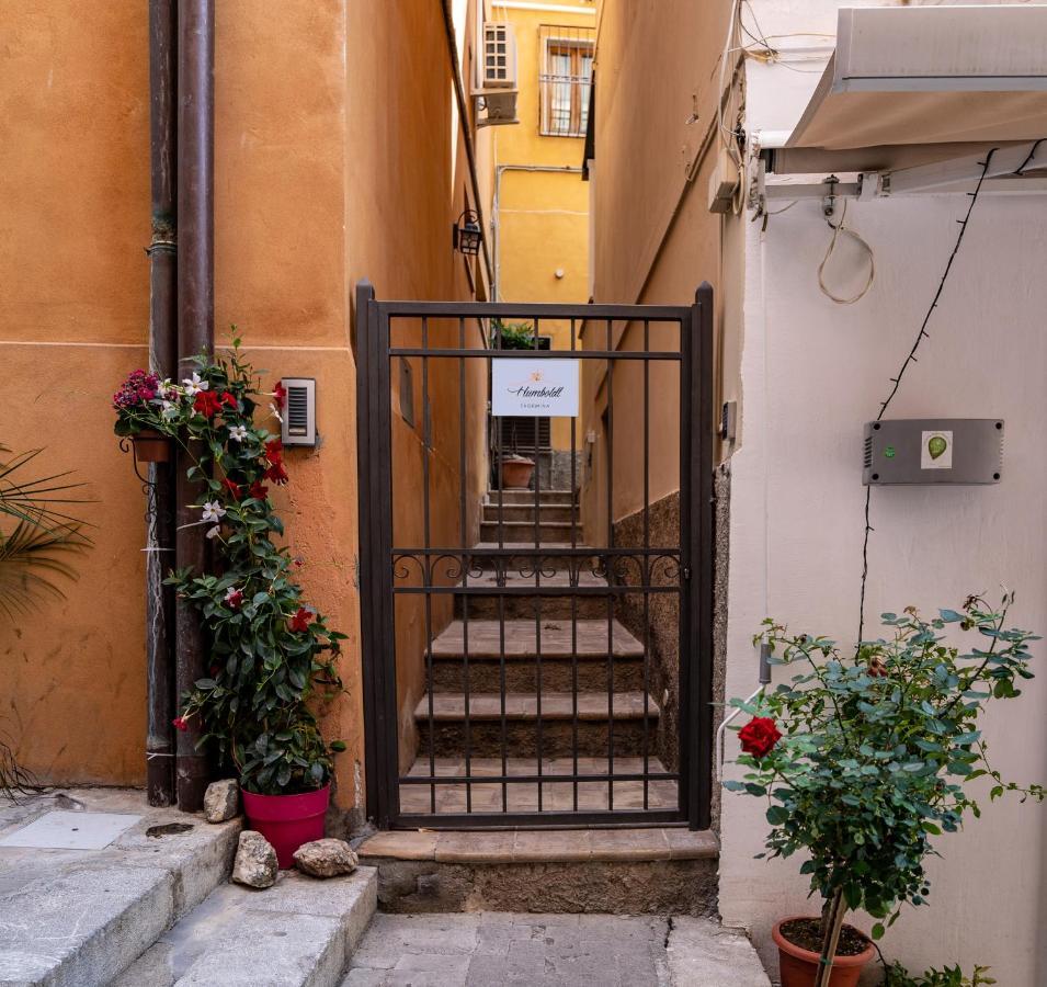 Humboldt Luxury Rooms Taormina Exterior foto